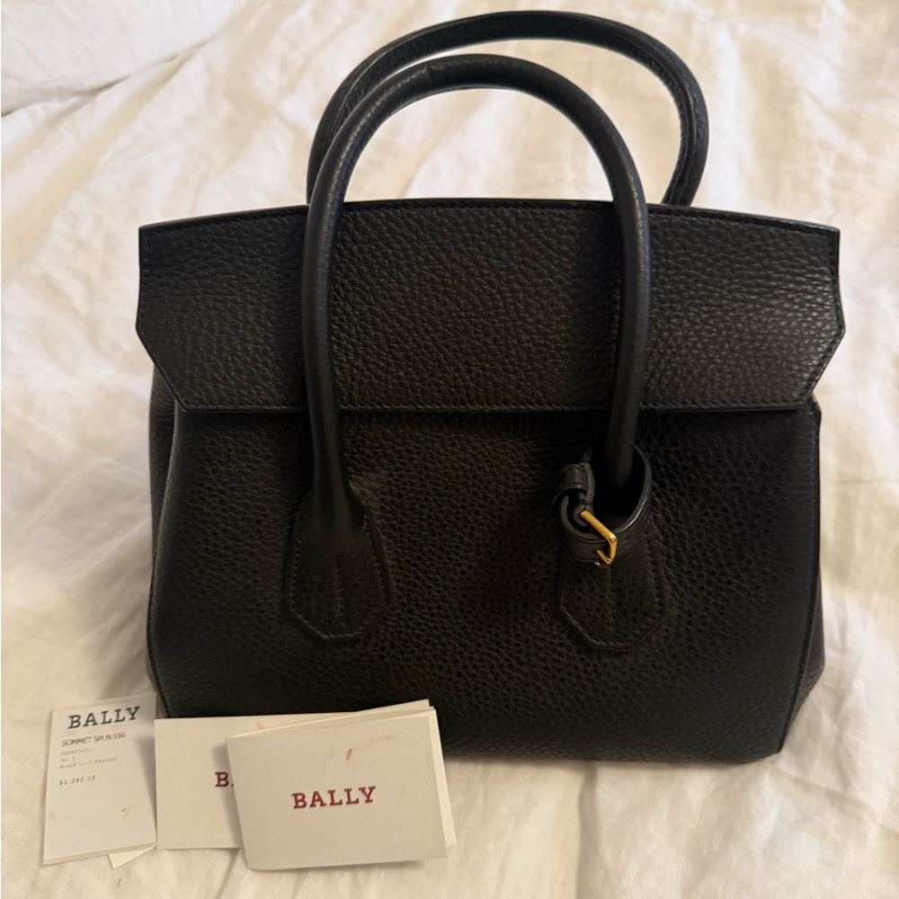 Bally Elegant Black Sommet Satchel with Gold Detail & Red Suede Interior NWT - Picture 2 of 7